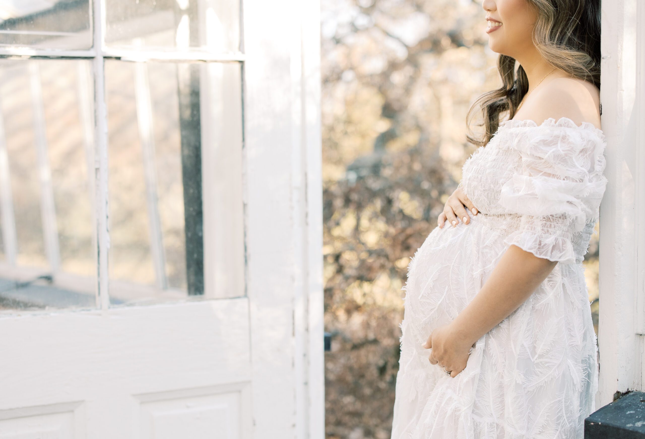 bump shot of an expecting mom by DC Maternity Photographer